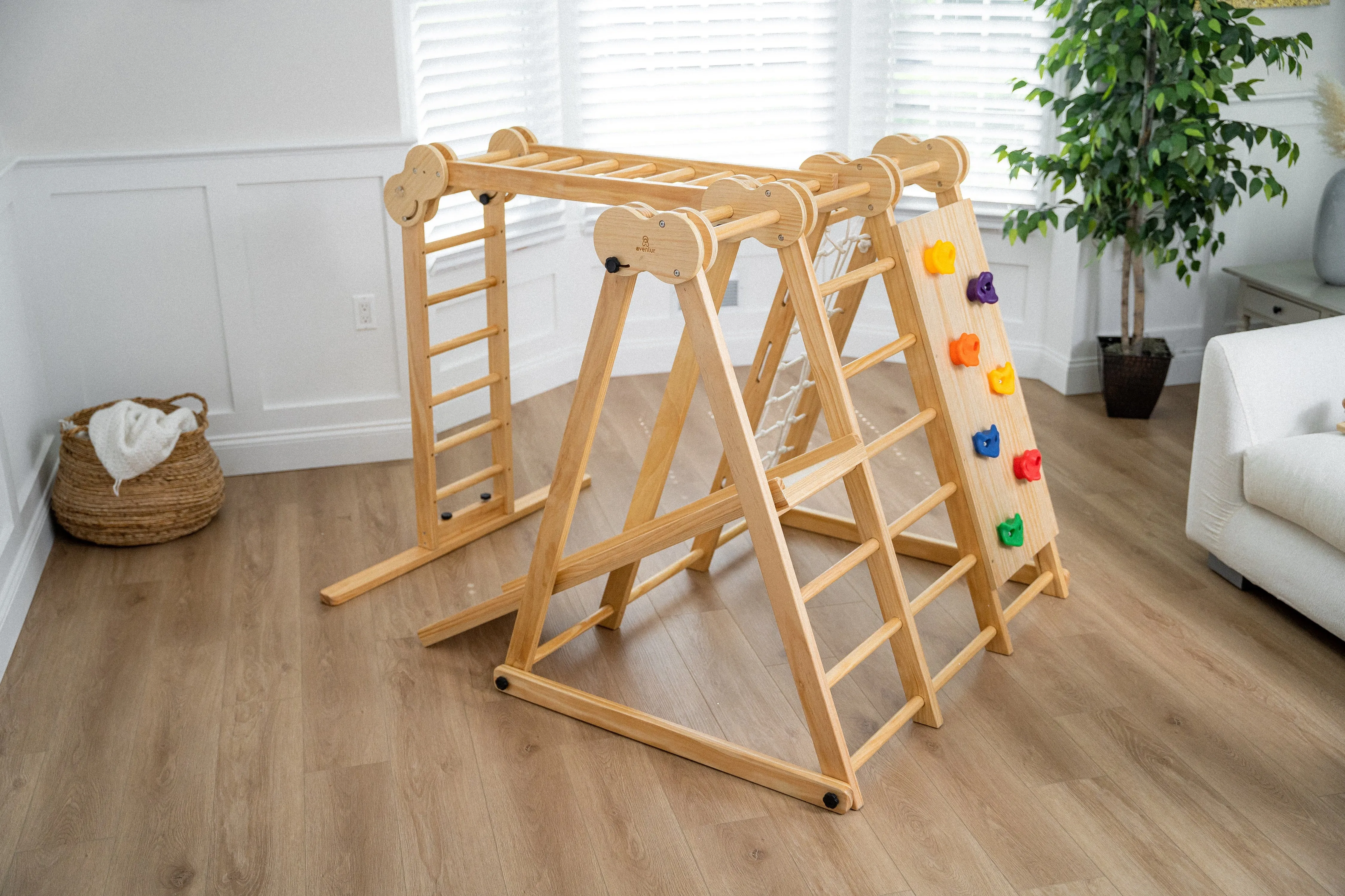 Chestnut - 8-in-1 Indoor Jungle Gym