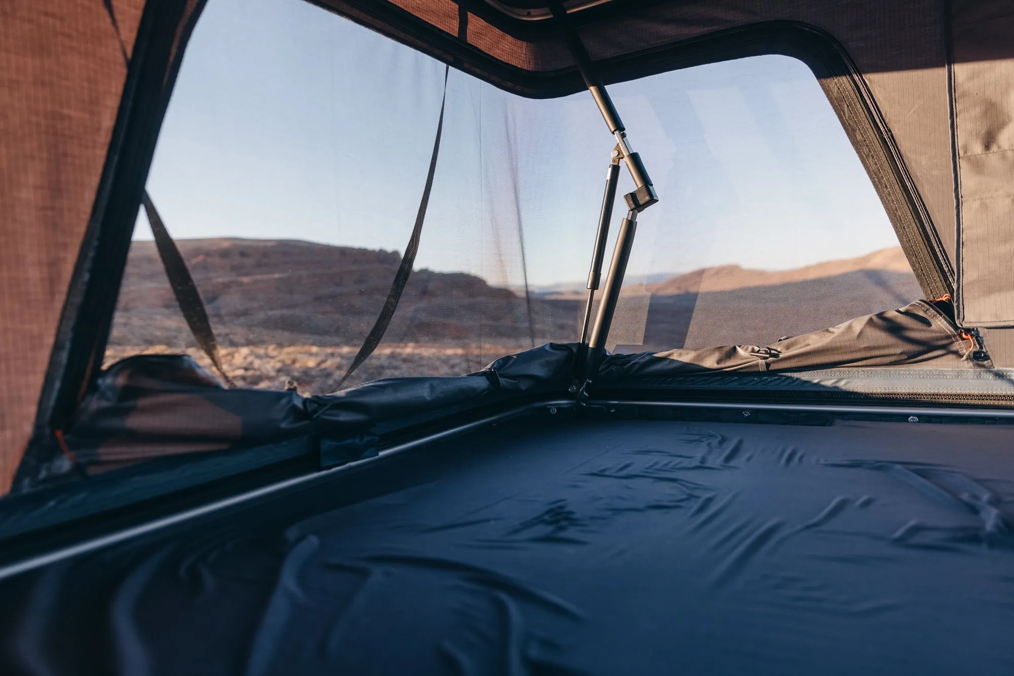 The Rambler Hardshell Rooftop Tent